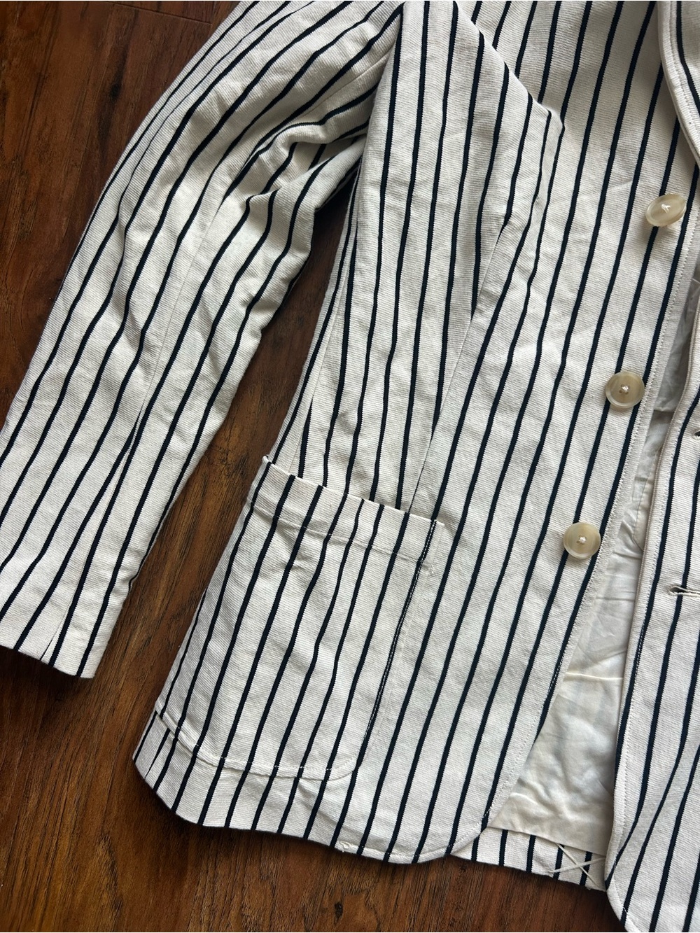 Polo by Ralph Lauren Cream Blazer with Navy Pinstripes and Crest Patch Cotton - Picture 6 of 16